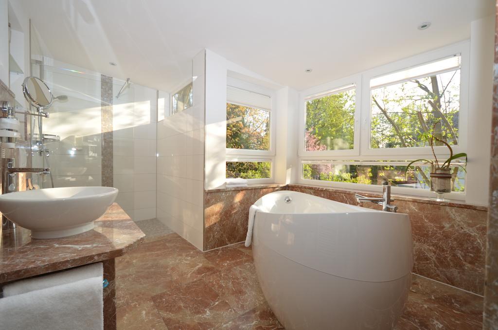 Boutique Hotel Friesinger Kressbronn am Bodensee Habitación foto